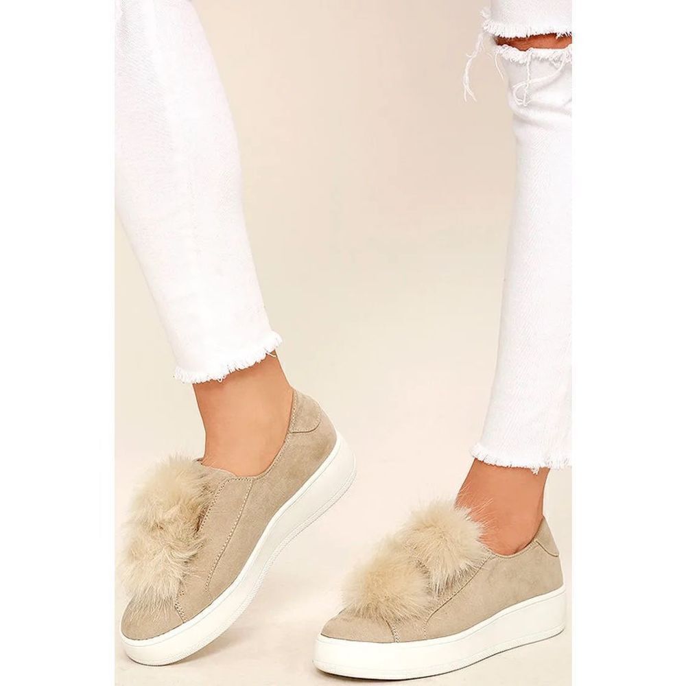 Steve Madden PomPom Bryanne Tan Sneakers Shoes 8